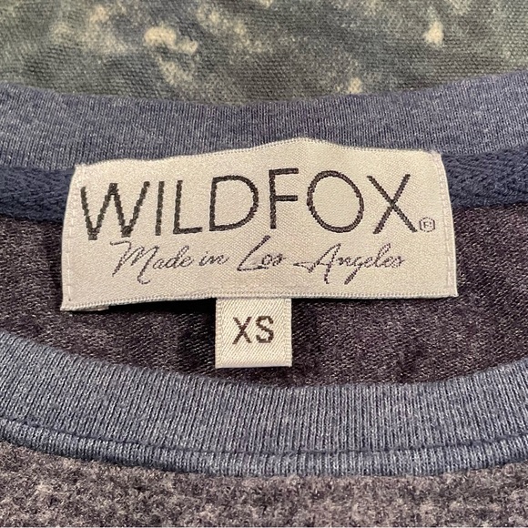 Wildfox let me consult my crystals cozy top. - Picture 3 of 3